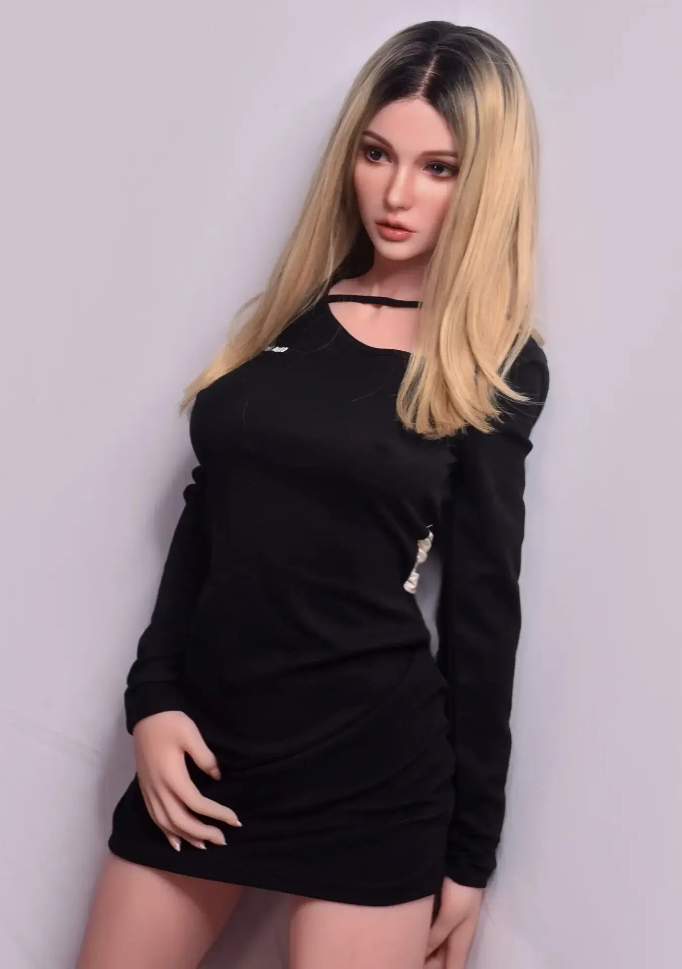 Elsa Babe Ivanka Ricci – 165cm A-Cup Premium Grade Silicone Sex Doll (Elsa Babe)